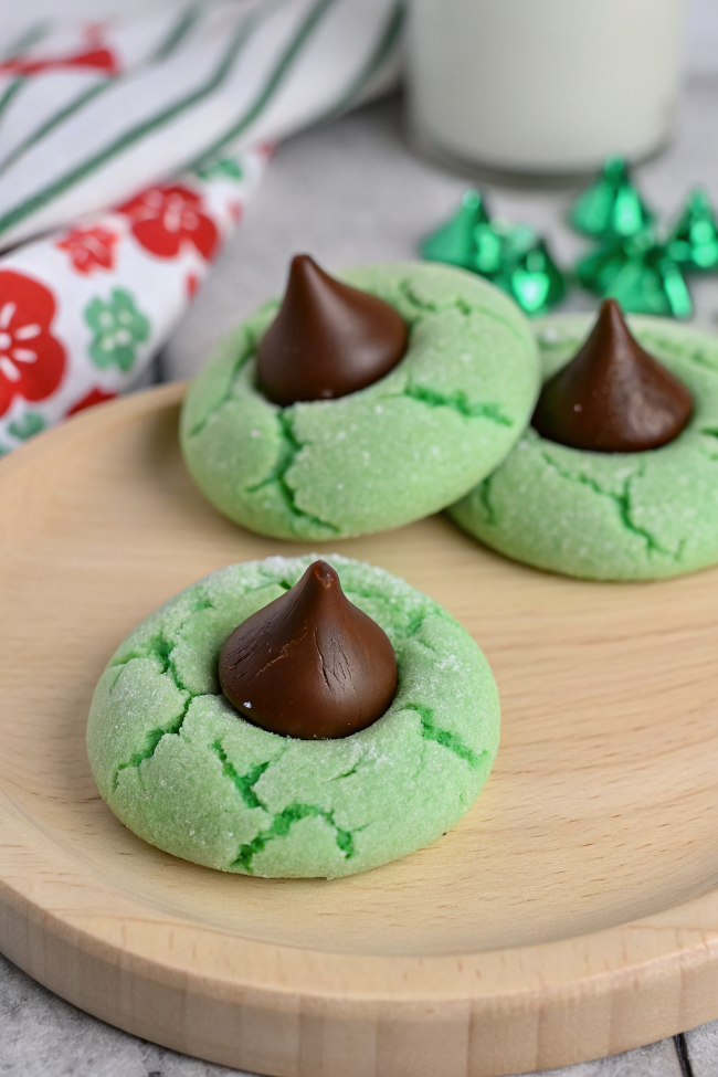 Mint Chocolate Kiss Blossom Cookies